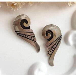Modernist Swirl Seashell Vintage Silver T Southwest Pewter Stud Clip On Earrings